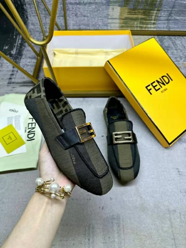 fendi decontractees chaussures pour femme s_12255671